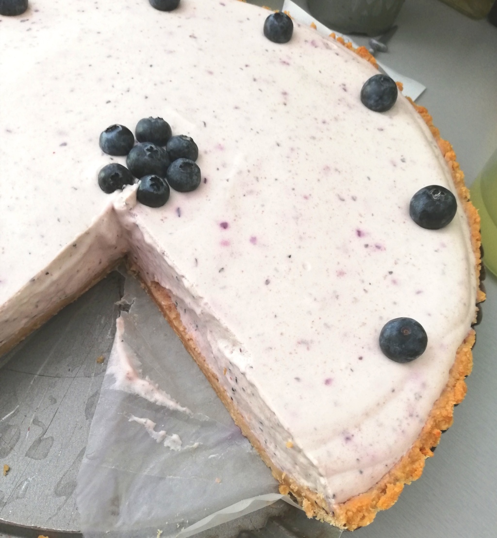 Super Easy Blueberry Lemon Cheesecake